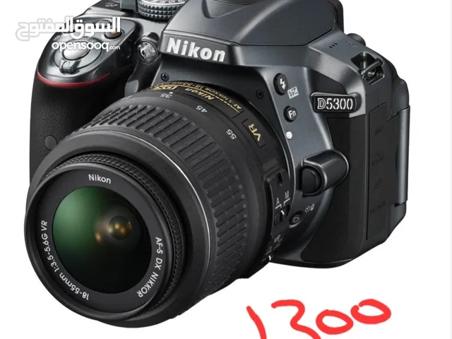 كاميرا نيكون D5300 مع عدسة  18-55