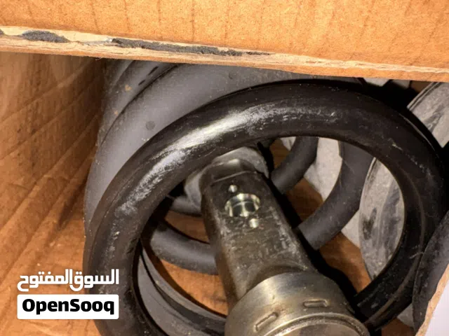 للبيع مضخة هواء مع سبرنجات الوكالة بحالة الوكالة بدون اي خرابات او تنسيم فالهواء للانفنتي Qx80 2019