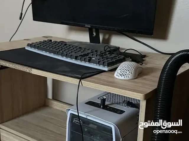 شاشه كمبيوتر وملحقاته