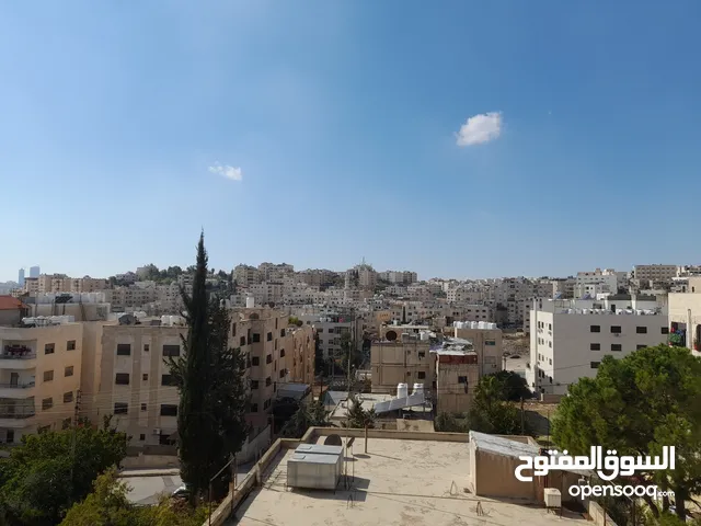 217m2 3 Bedrooms Townhouse for Sale in Amman Sports City