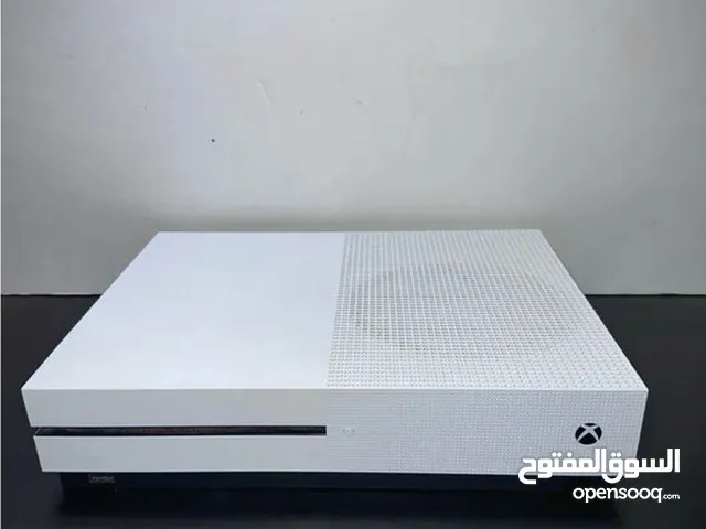 XBOX ONE S للبيع معا كامل ملحقات و حساب