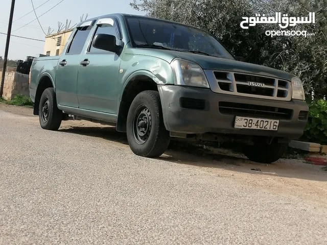 Isuzu D-Max 2004 in Mafraq