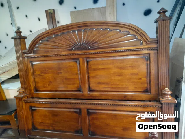 سرير مجوز أمريكي بحالة ممتازه