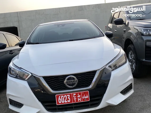 Sedan Nissan in Muscat