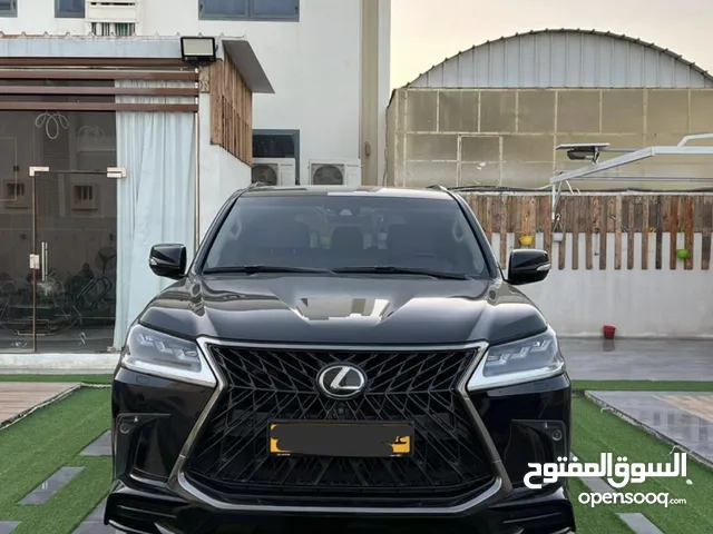 ستيشن لكزس LX570 كورو خليجي 2019 قطع 117 الف كم