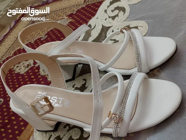 هيلز جديده مقاس 38