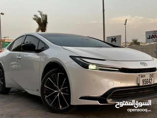 2023 Toyota Prius, XLE, AWD, 2.0