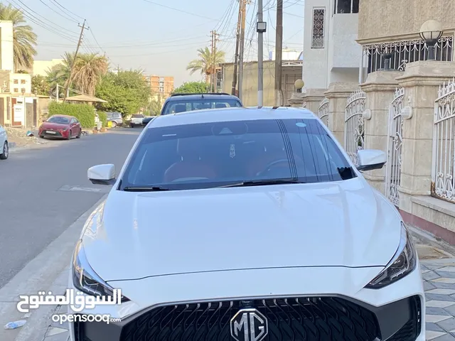 للبيع سيارة MG