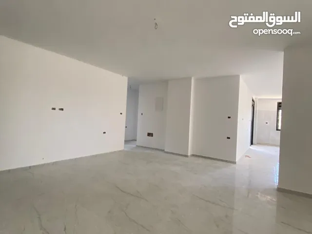 165 m2 3 Bedrooms Apartments for Sale in Ramallah and Al-Bireh Al Tira