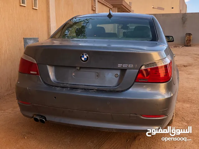 بي ام كوبرا 528