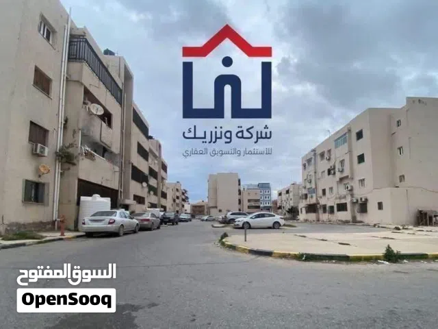 شقه. ايجار 2000. دينار. الدهماني. الطابق التالت