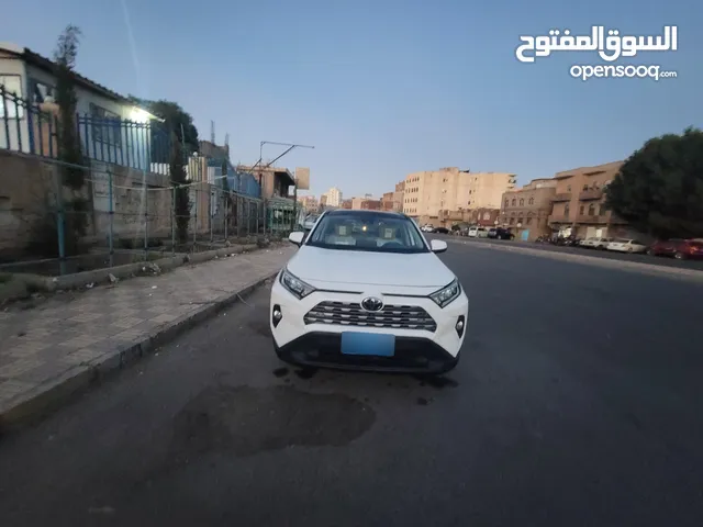 Used Toyota RAV 4 in Sana'a