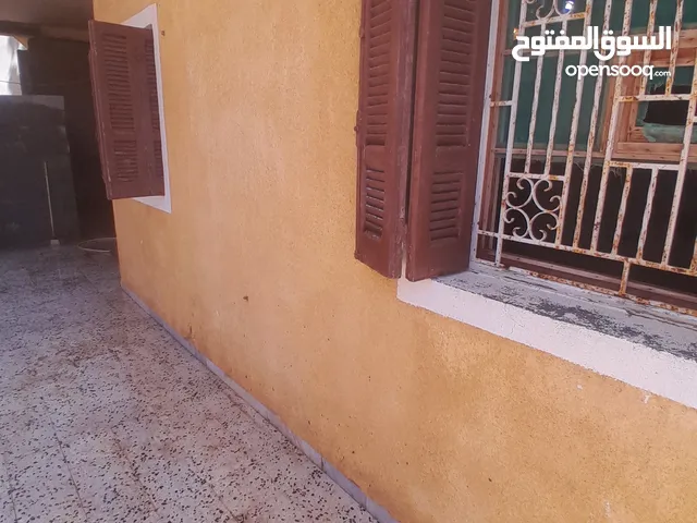 200 m2 5 Bedrooms Townhouse for Rent in Tripoli Tajura