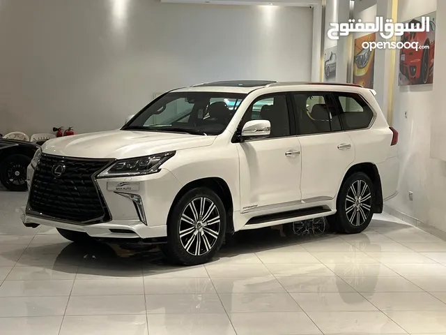 Lexus LX 2018 in Central Governorate