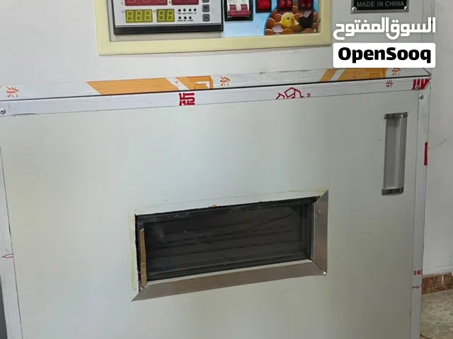 فقاسة بيض Louisa lncubator بحالة ممتاز جداً