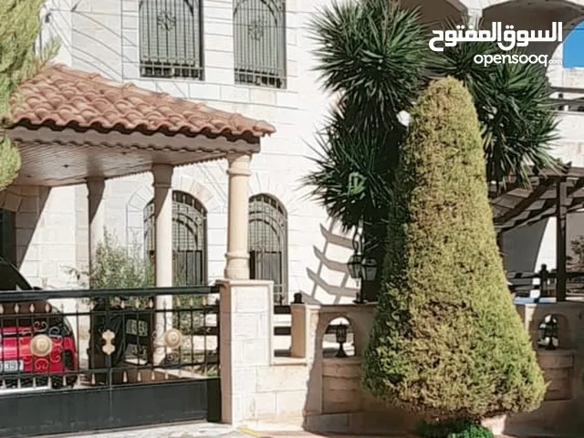 1000 m2 More than 6 bedrooms Villa for Sale in Amman Jubaiha