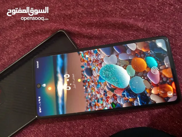 Samsung Galaxy A52 5G 256 GB in Basra