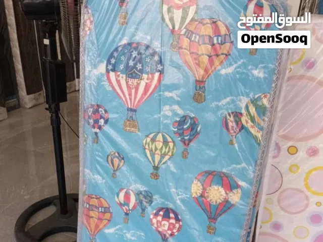 فرشات إسفنج منوعة  اختر لابنك أو بنت