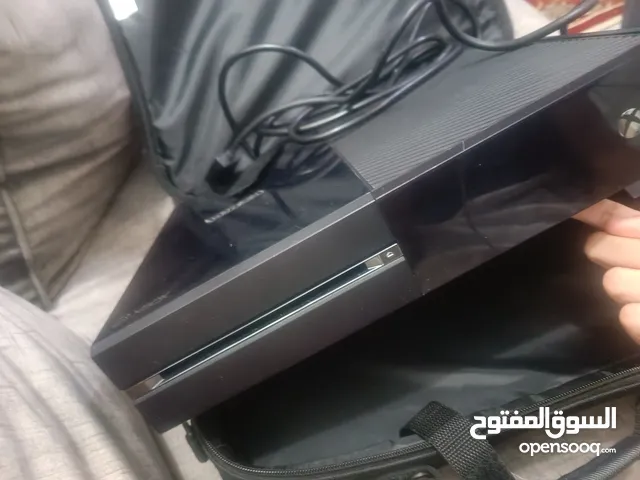 اكس بوكس ون نضيف جدا فيه 13 لعبه