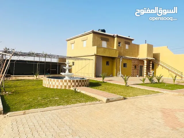 160 m2 3 Bedrooms Townhouse for Sale in Benghazi Boatni
