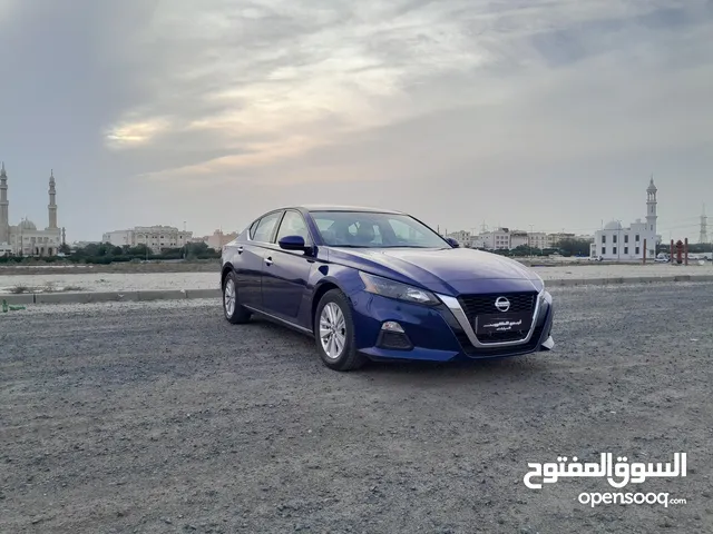 Used Nissan Altima in Farwaniya