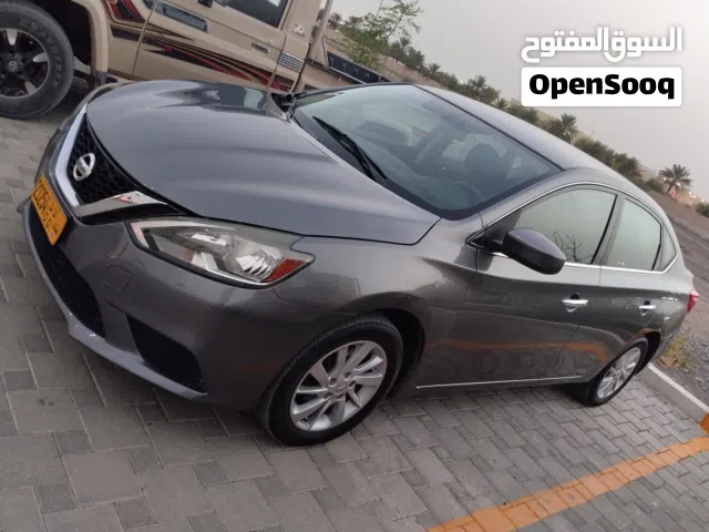 Nissan Sentra. 2016
