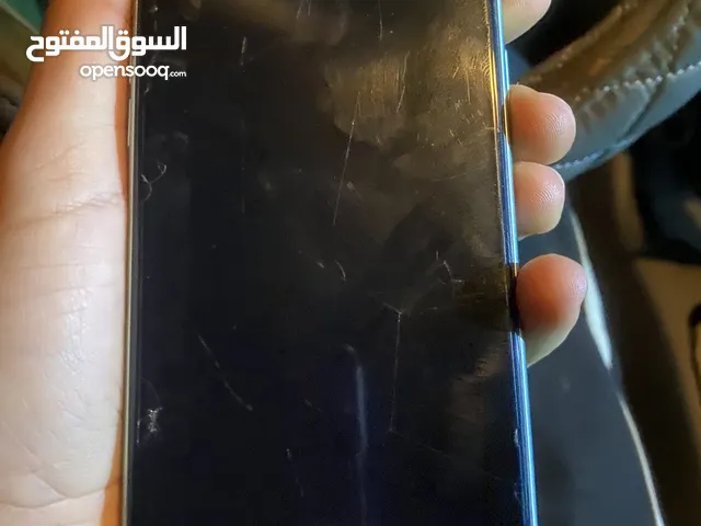 Apple iPhone 11 64 GB in Tripoli