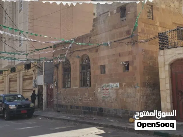 2222 m2 3 Bedrooms Townhouse for Sale in Sana'a Hayel St.