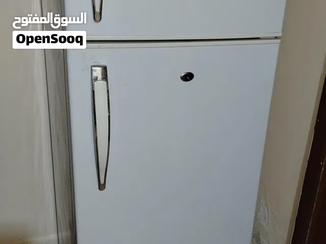 ثلاجة ناشونال بحالة ممتازة