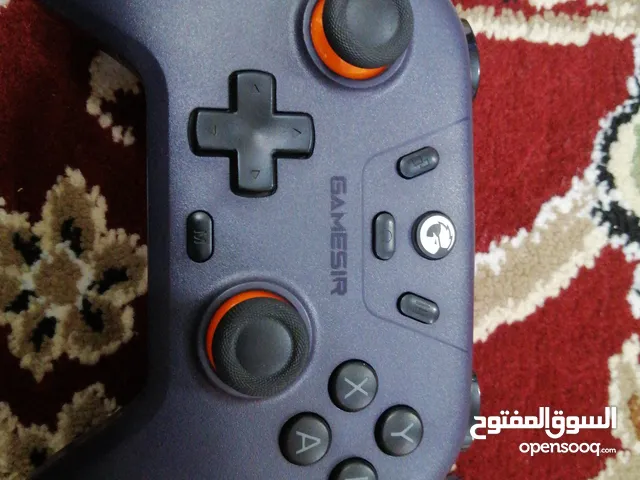ذراع تحكم رائع من Gamesir Nova Lite