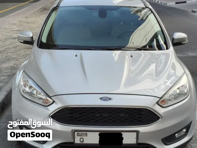FORD FOCUS 2015 SILVER GREY