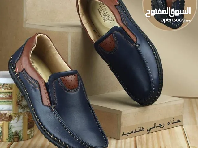 43 Casual Shoes in Hawally