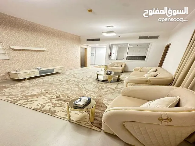 للبيع شقه غرفة وصاله بالفرش والاجهزه كامله بالحمريه اجمل مكان .مساحه واسعة .متاح جميع الخدمات