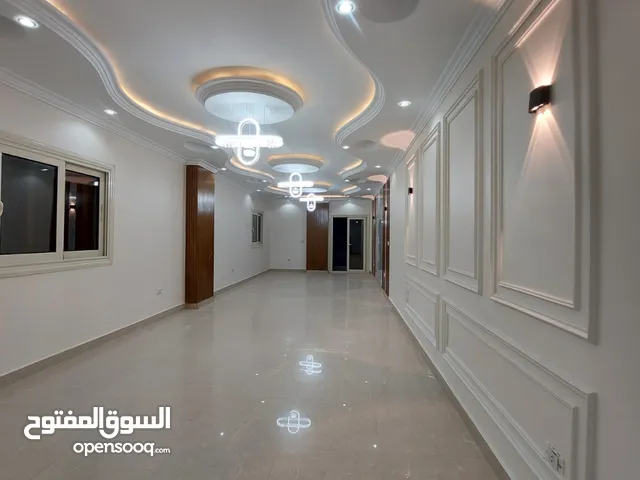 155 m2 3 Bedrooms Apartments for Sale in Giza Hadayek al-Ahram