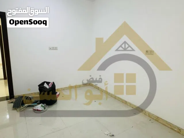 125 m2 2 Bedrooms Apartments for Rent in Basra Khadra'a
