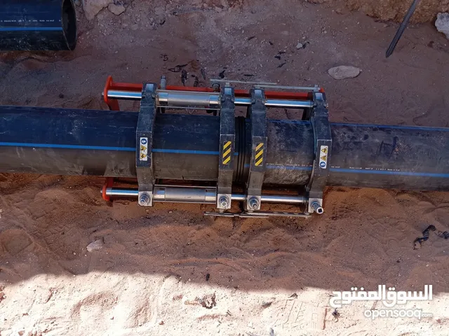 لحام واختبار شبكات المياه