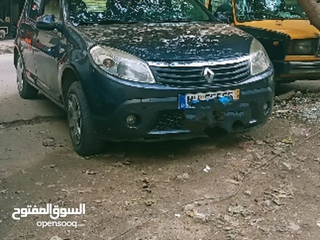 رينو سانديرو 2012