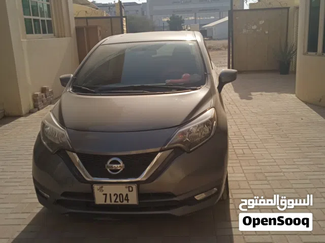 2018 Nissan Sentra SE-R V
