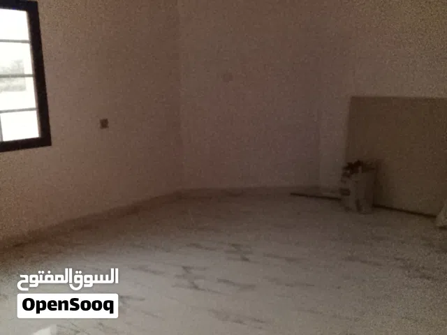 100 m2 3 Bedrooms Apartments for Rent in Buraimi Al Buraimi