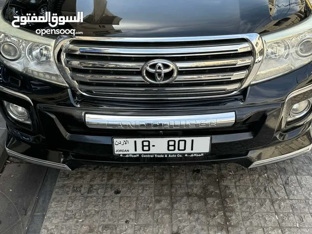 ثلاثي مميز801-18