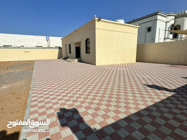 5000 m2 2 Bedrooms Townhouse for Rent in Ras Al Khaimah Al Hamra