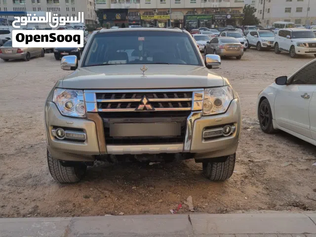 2016 Mitsubishi Pajero GLS