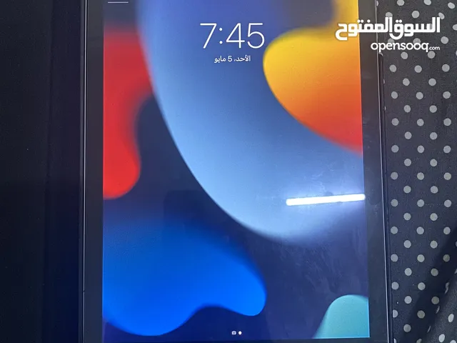 Apple iPad Air 2 128 GB in Al Sharqiya