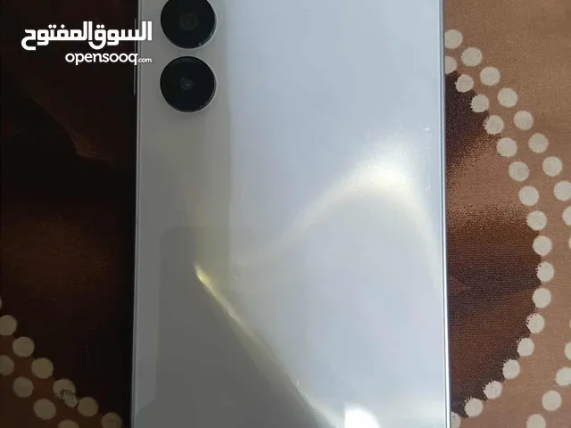 موجود تلفونين سامسنج للبيع واحد A16 128 جيجا 4 رام فعلي 80 والثاني A06 6رام 128 جيجا 50 وكاله للبيع