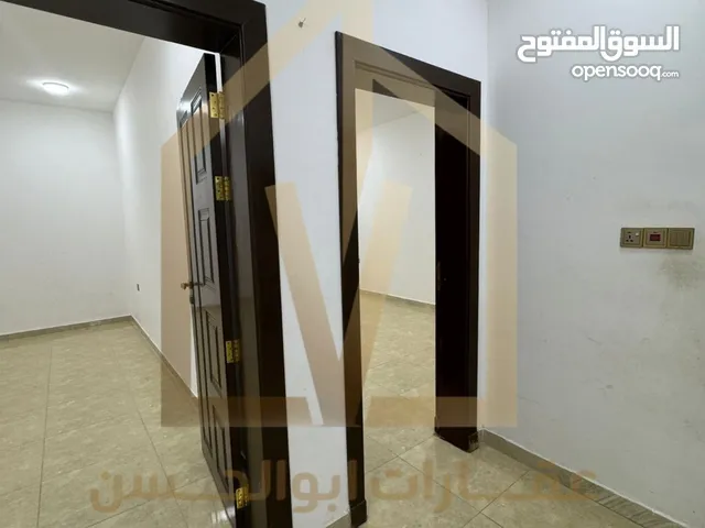 120m2 2 Bedrooms Apartments for Rent in Basra Baradi'yah