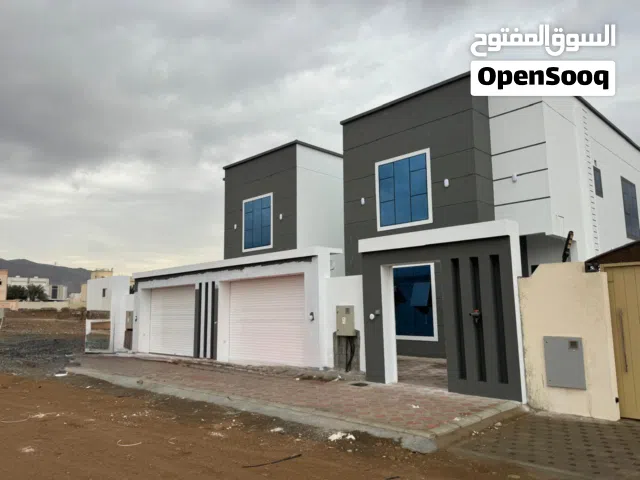 للبيع توين فيلا راقية – المسفاه