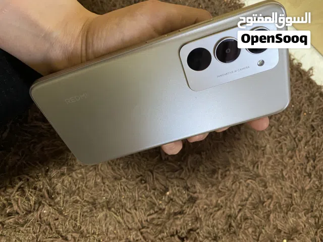 Redmi 15 – 256GB  استعمال أسبوعين  كرتونة وإكسسوارات كامل