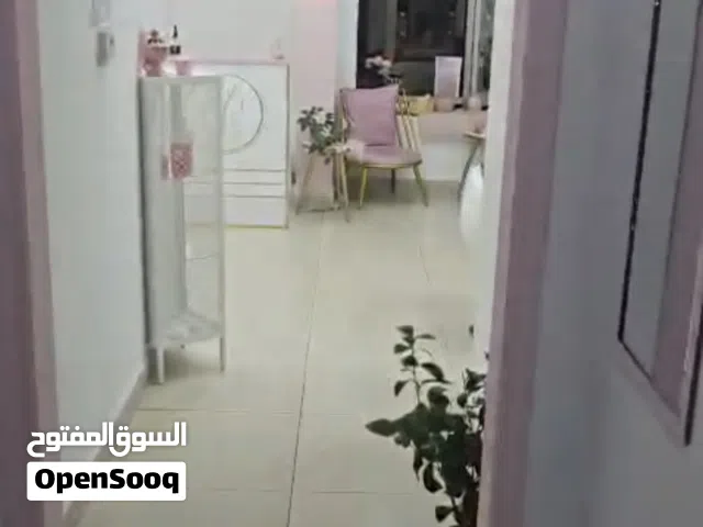 للبيع صالون نسائى بالسالميةً