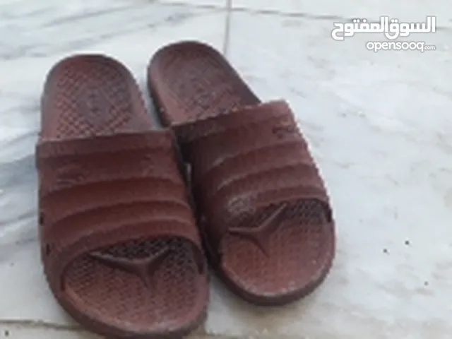 44.5 Sport Shoes in Amman