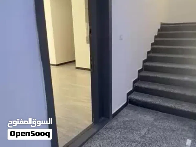 شقة للبيع مجمع ايادي العدل مساحة 140م عماره 20 طابق 4 اطلالة داخلية